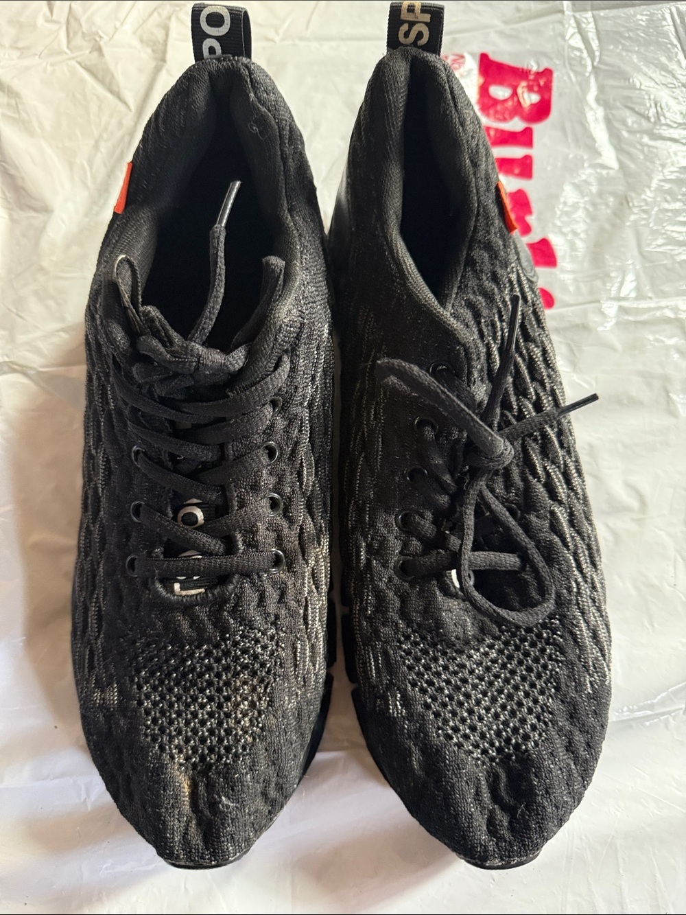 Men's Black Knit Athletic Sneakers